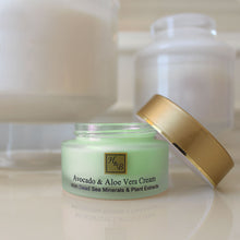 Lade das Bild in den Galerie-Viewer, H&amp;B Intensive Avocado &amp; Aloe Vera Creme
