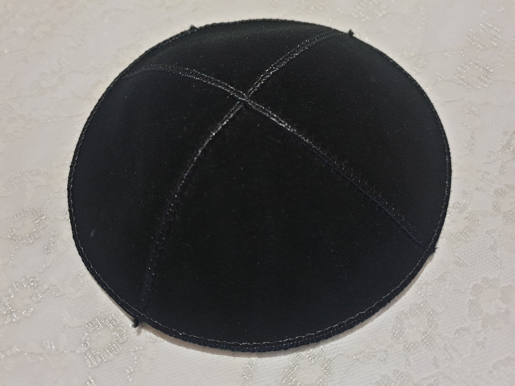 Kippa, schwarz, Samt, 16 cm